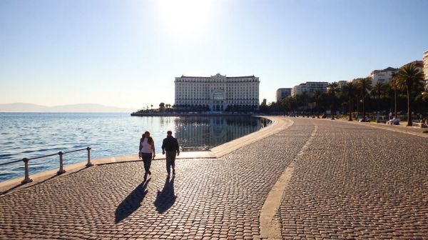 Guide pratique pour acquérir un appartement à Nice, Promenade des Anglais